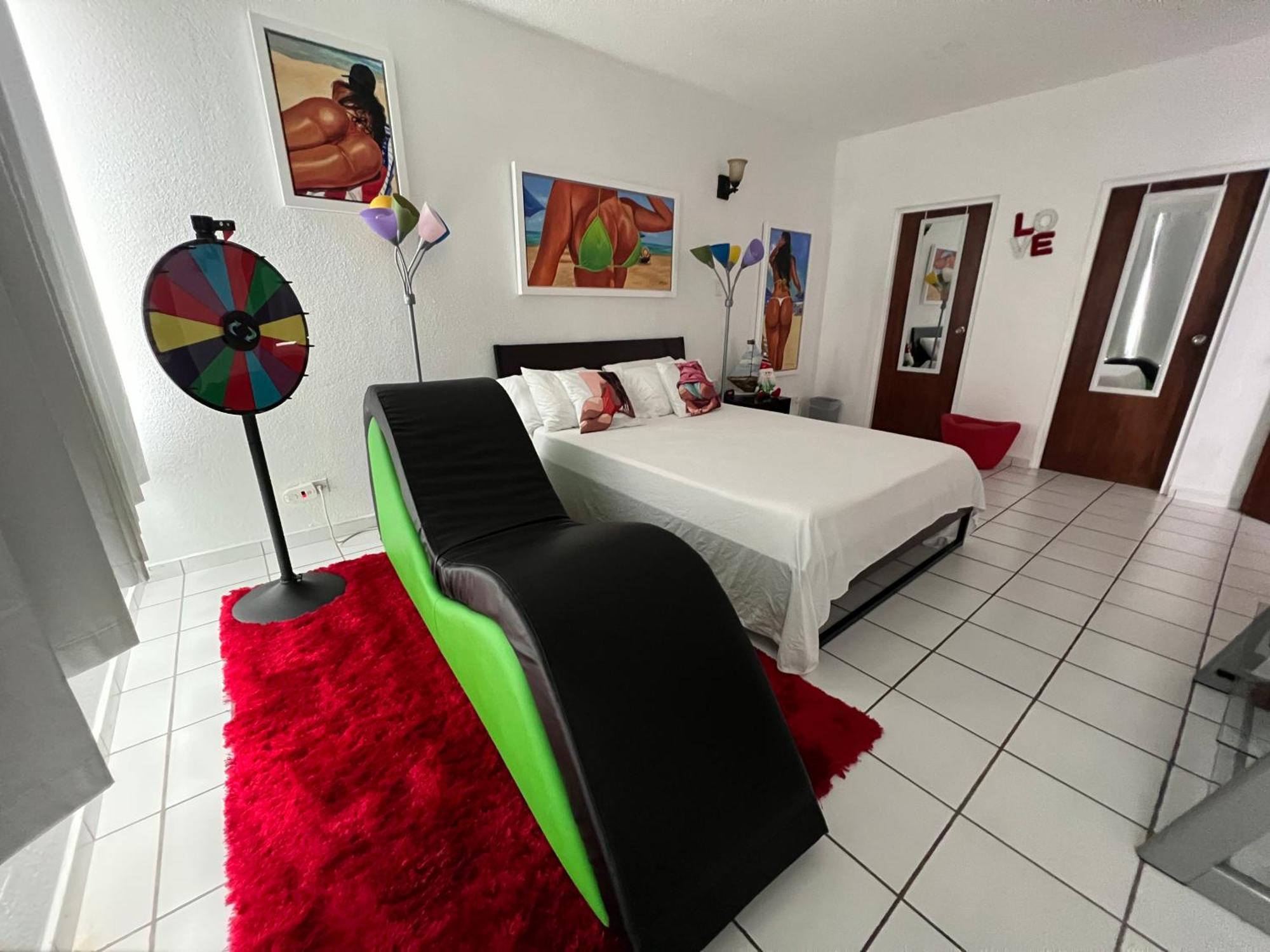 Condado Beachfront Tantra Apartment San Juan Esterno foto